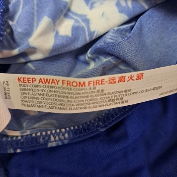 URBAN Outfitters Out From Under Keyhole Longline Bralette - Picture 7 of 11